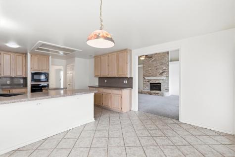 1205 Wicklow Lane Garland TX 75044