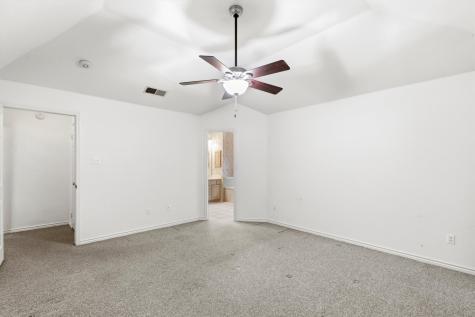 1205 Wicklow Lane Garland TX 75044