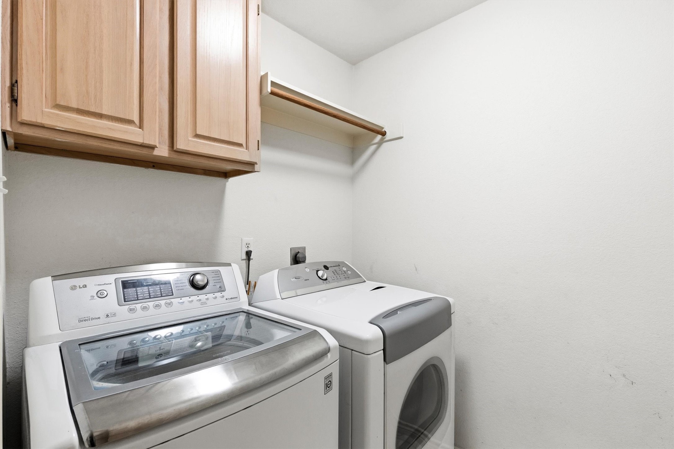 1205 Wicklow Lane Garland TX 75044