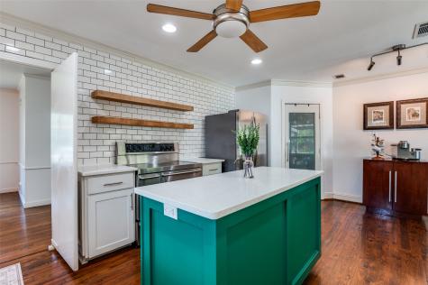 901 Bryson Street Waxahachie TX 75165