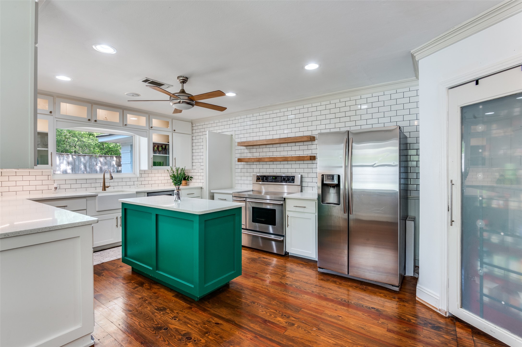 901 Bryson Street Waxahachie TX 75165