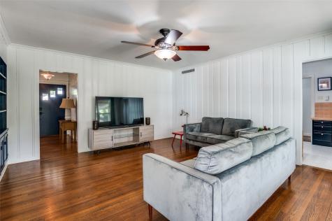 901 Bryson Street Waxahachie TX 75165