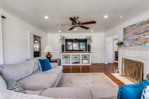 901 Bryson Street Waxahachie TX 75165