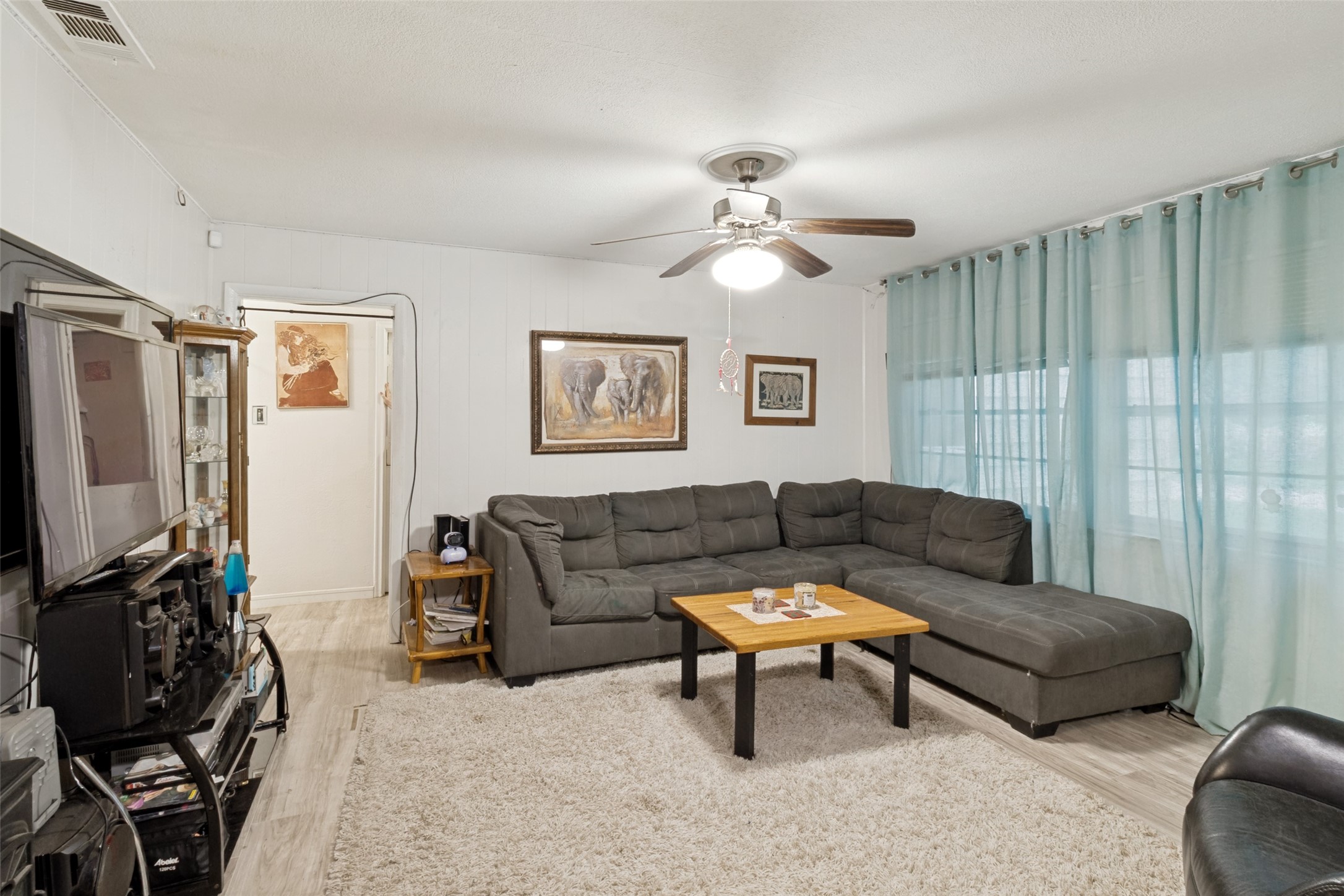 9931 Witham Street Dallas TX 75220