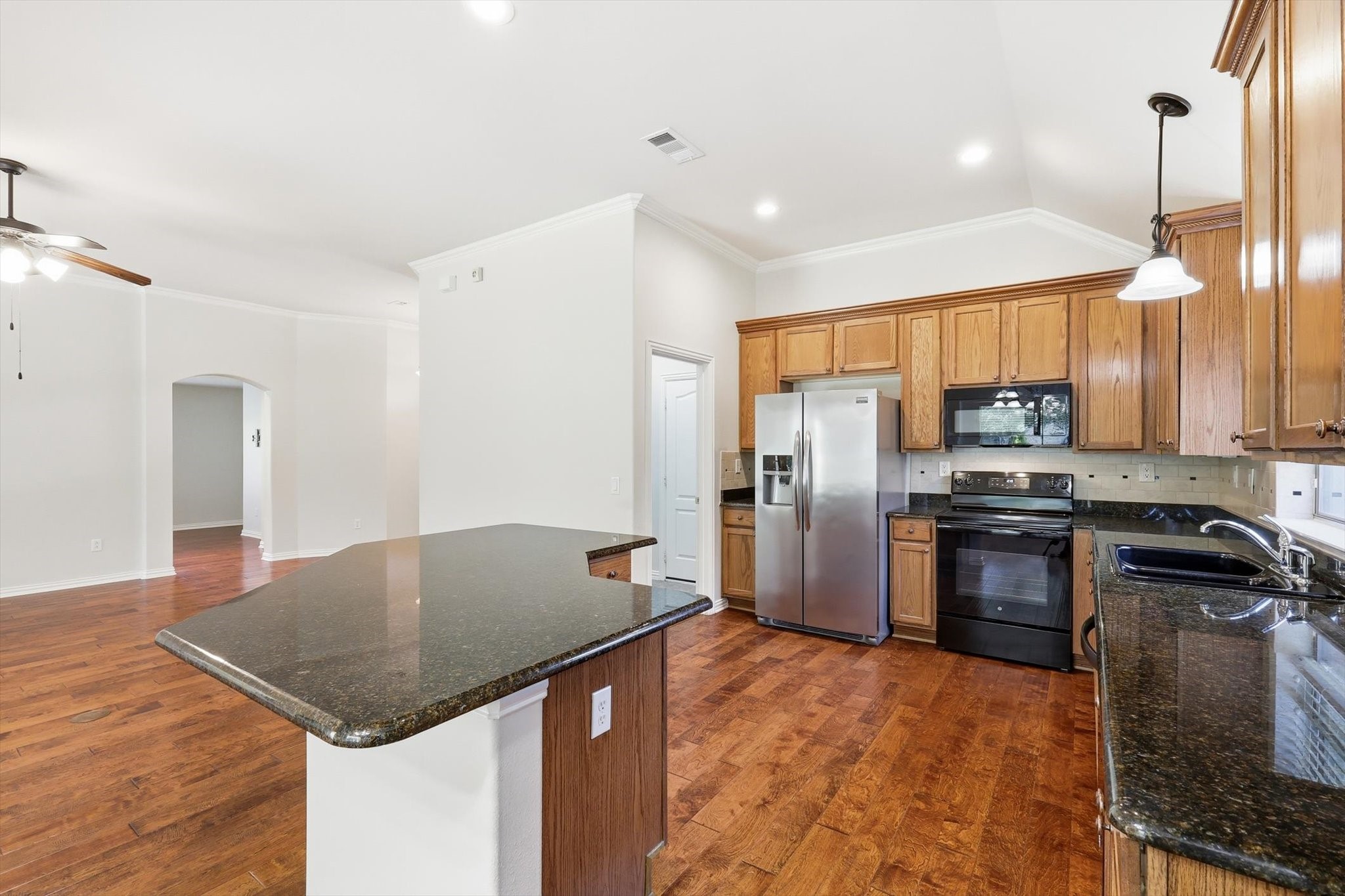 9608 Lindenwood Trail Denton TX 76207