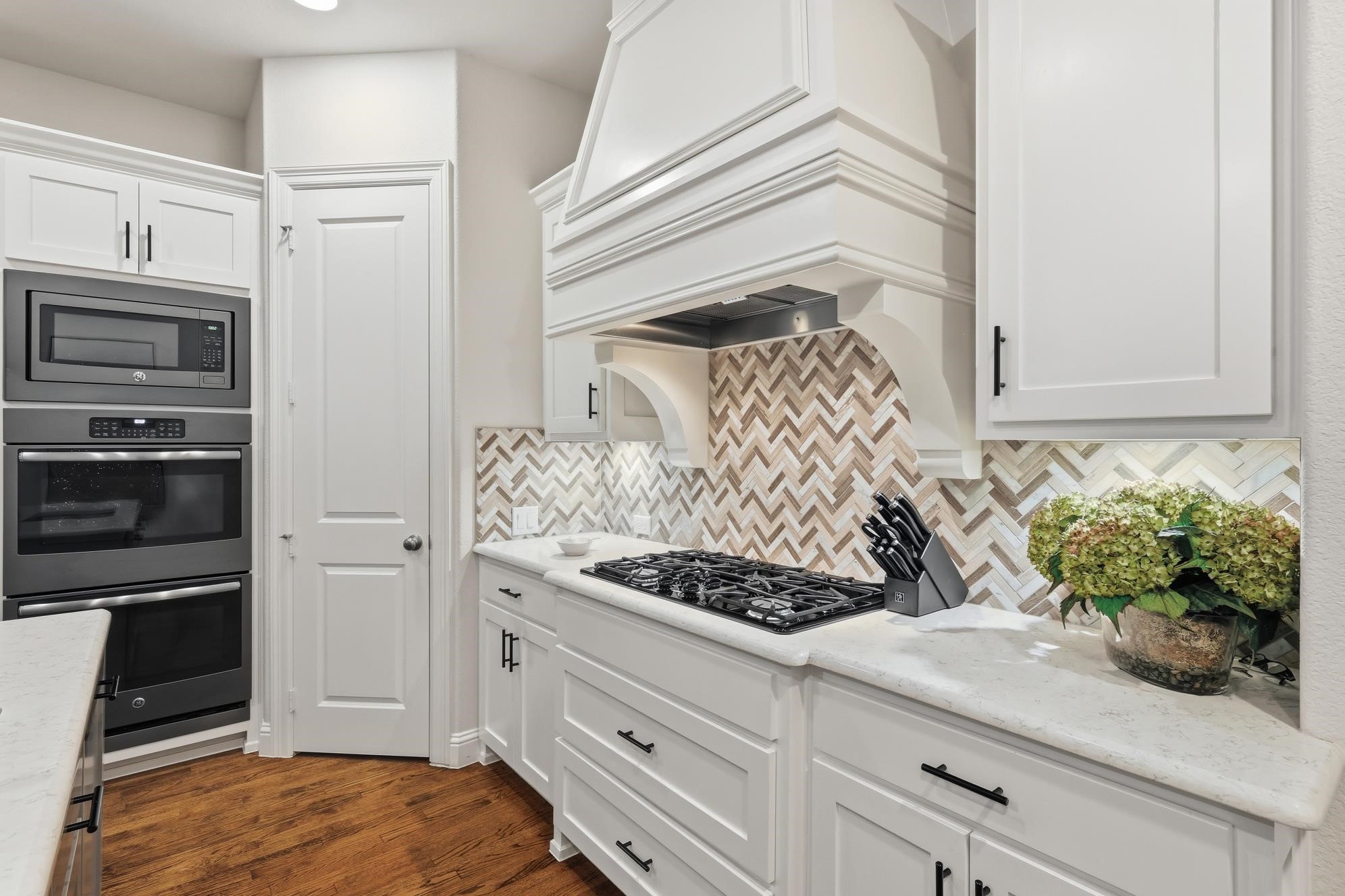 342 Hill Creek Lane Grapevine TX 76051