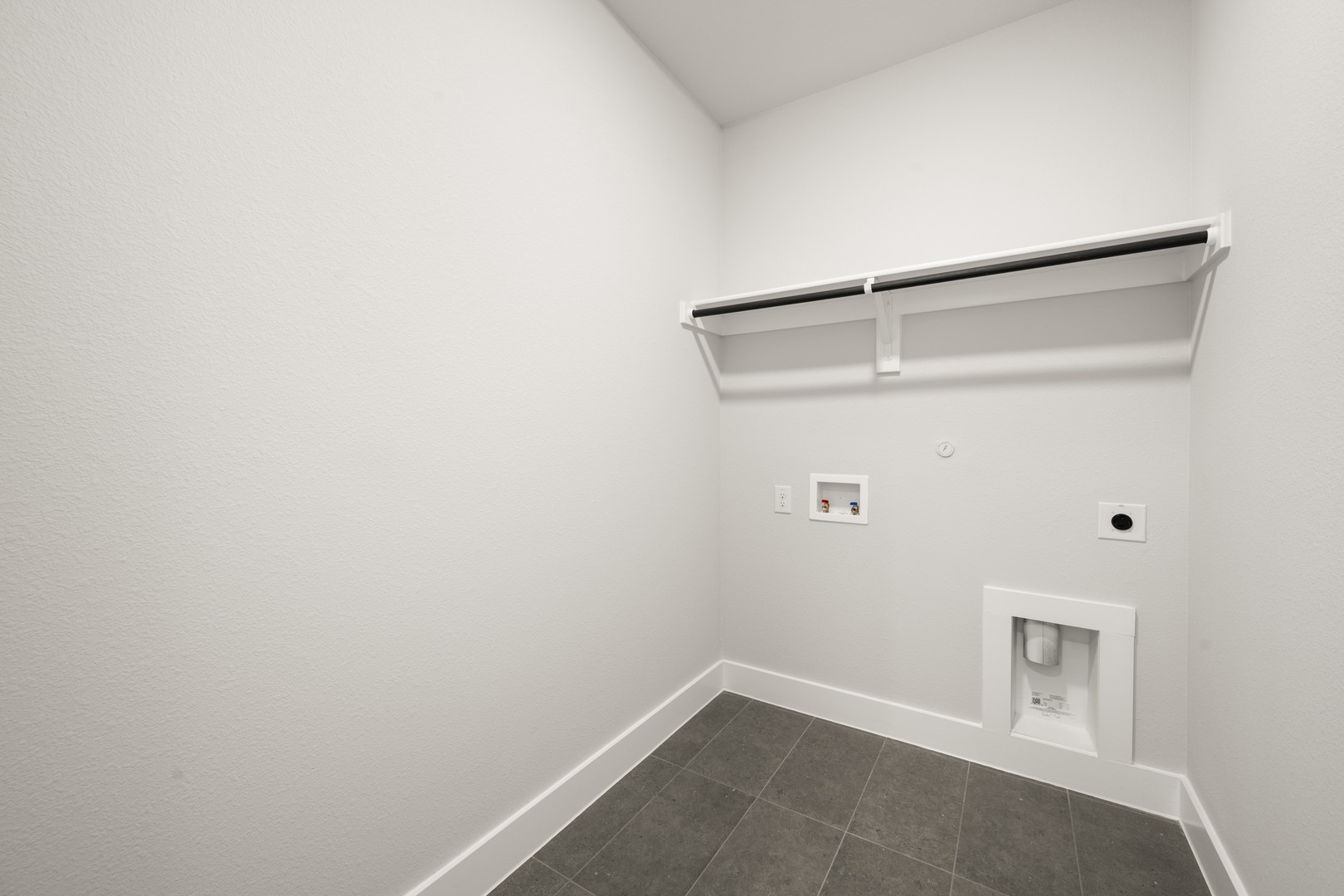 1721 Nesting Robin Lane Denton TX 76249