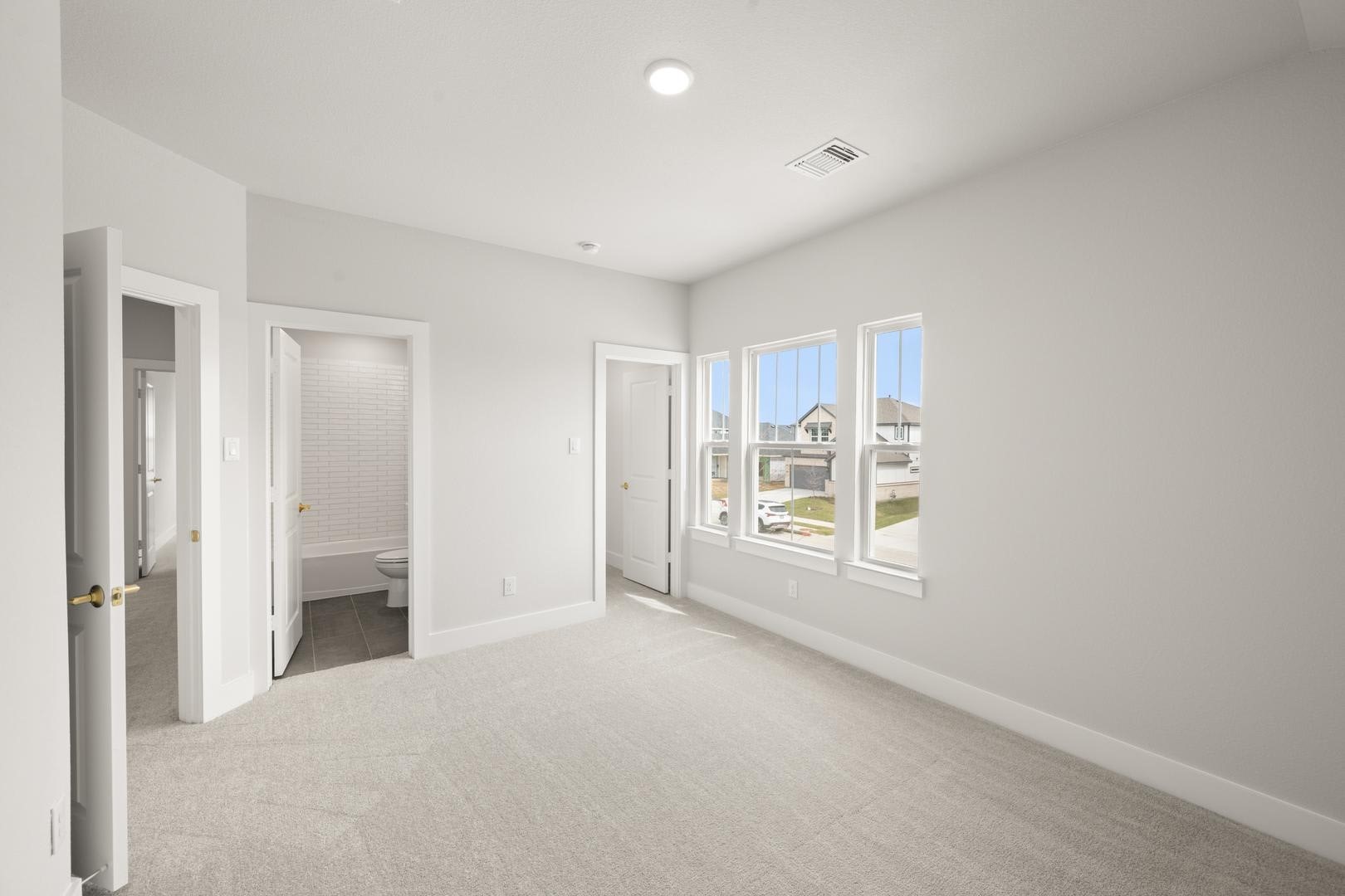 1721 Nesting Robin Lane Denton TX 76249