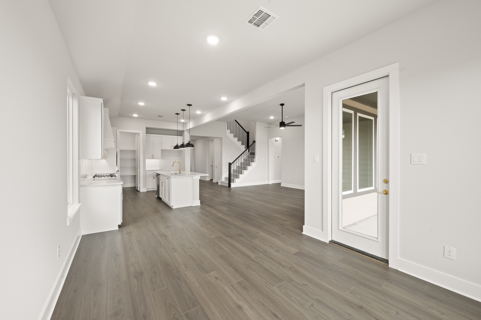 1721 Nesting Robin Lane Denton TX 76249