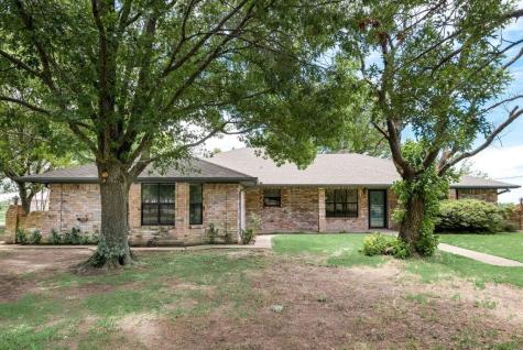 1301 Vz County Road 3411 Wills Point TX 75169
