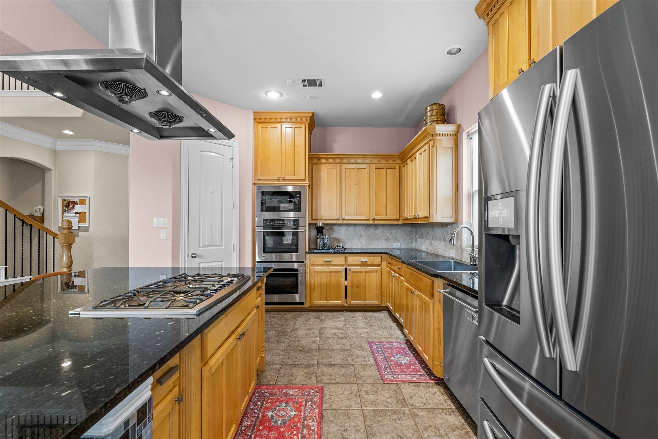 1005 High Hawk Trail Euless TX 76039