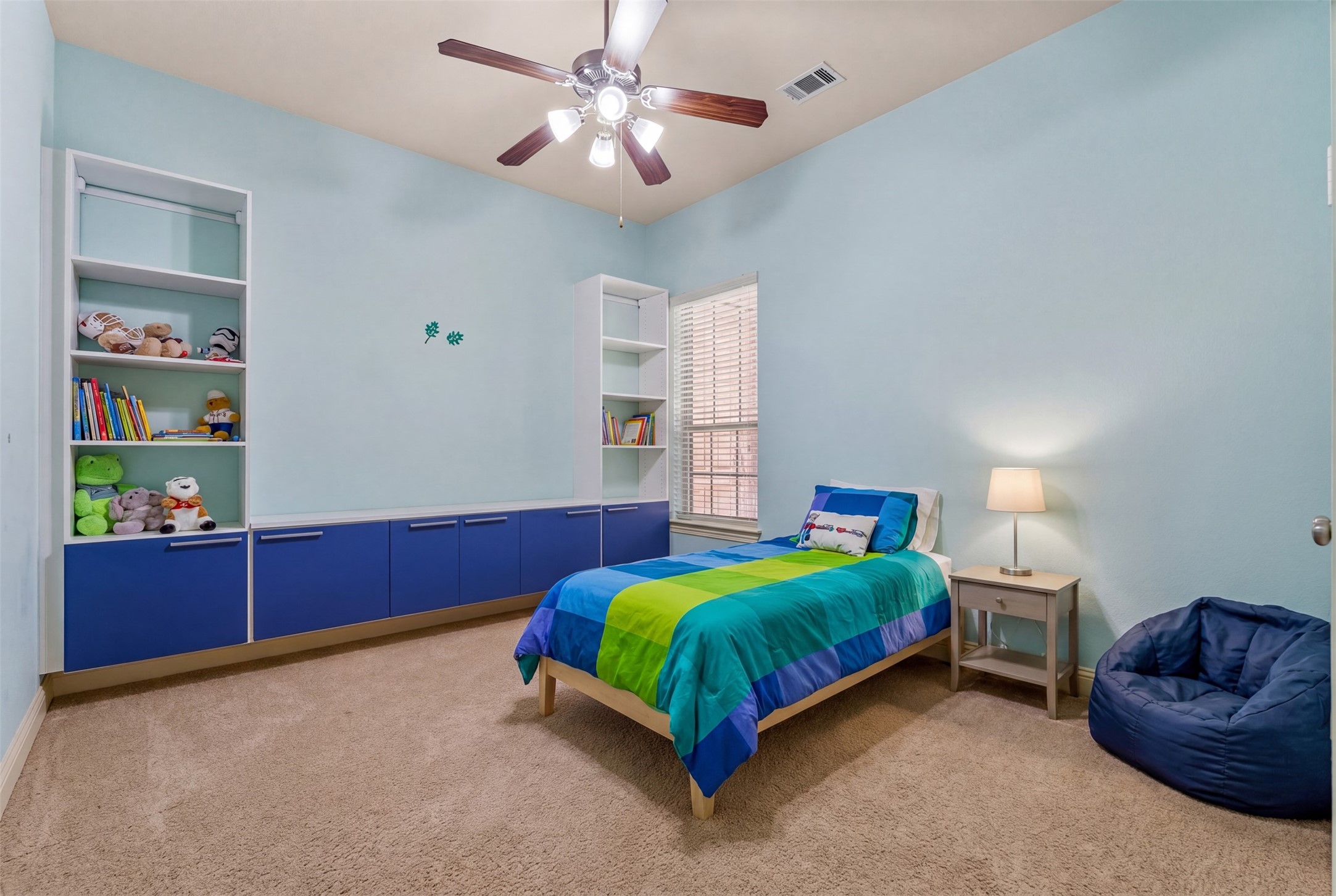 1005 High Hawk Trail Euless TX 76039