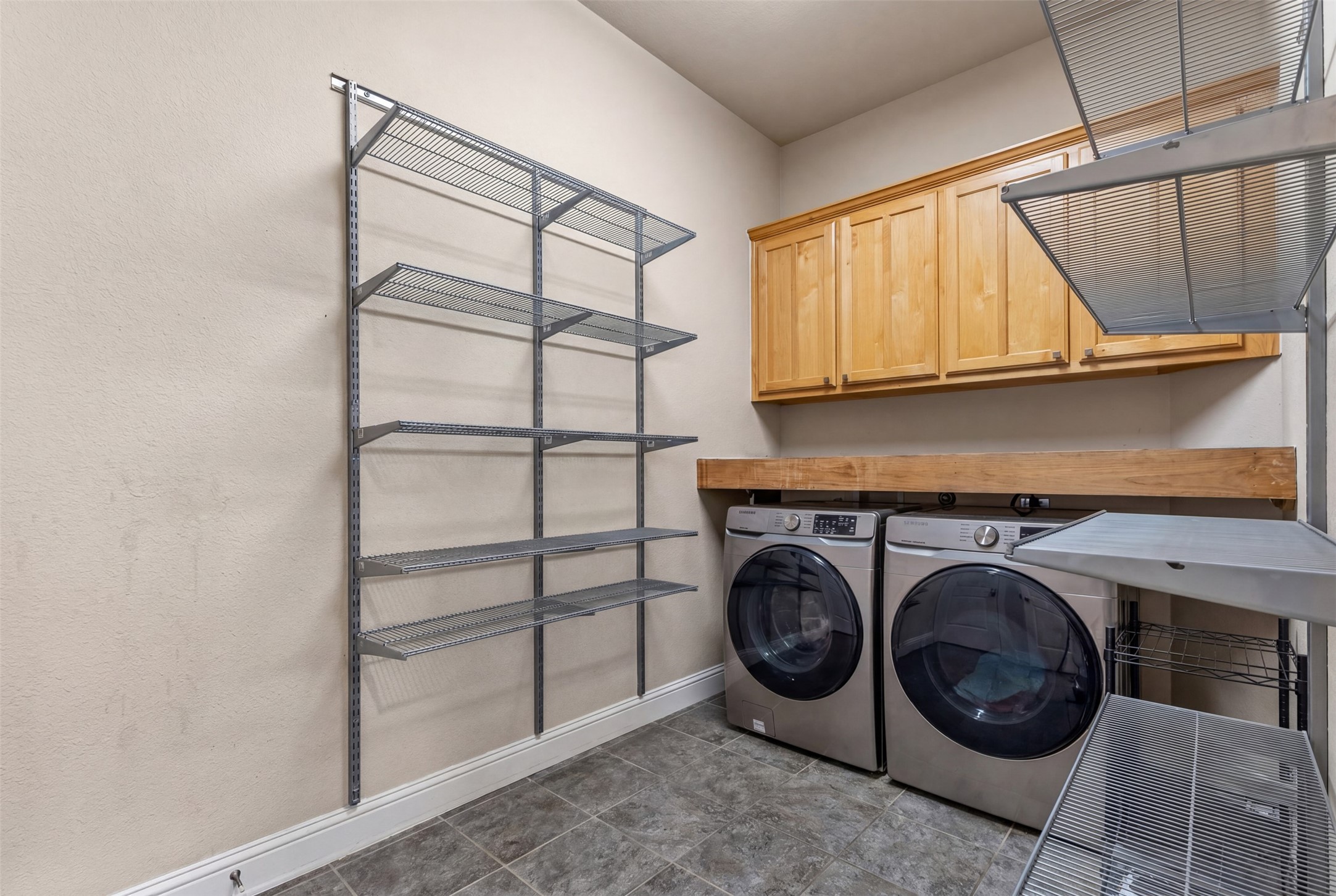 1005 High Hawk Trail Euless TX 76039