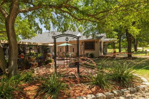 10628 Fm 1125 Highway Bowie TX 76230