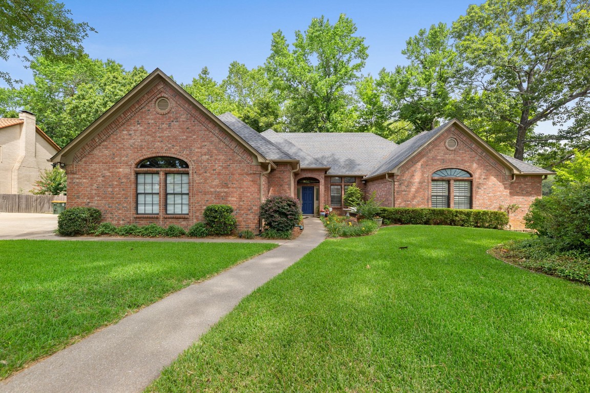 3410 Pinecreek Drive Tyler TX 75707