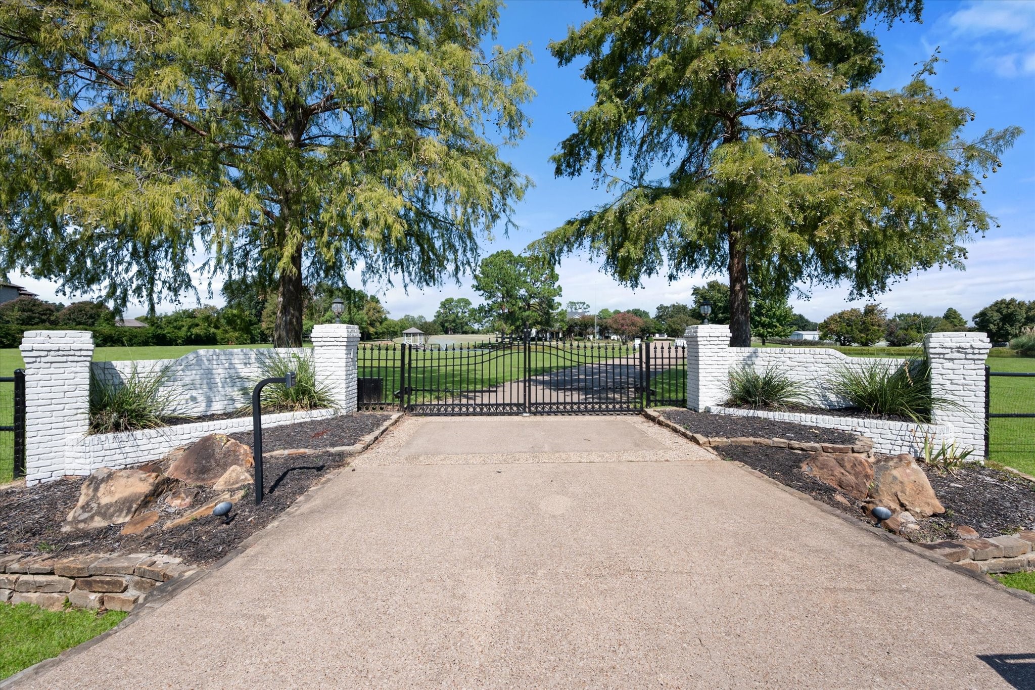 2 Woodland Drive Mansfield TX 76063
