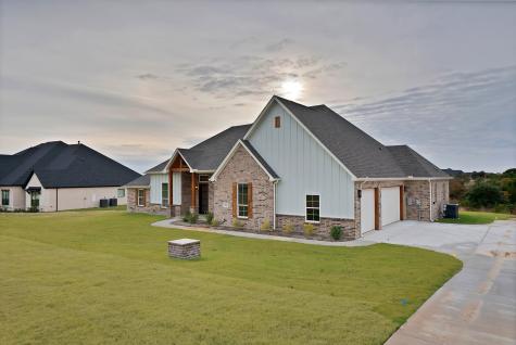 1066 Kingsley Court Weatherford TX 76087