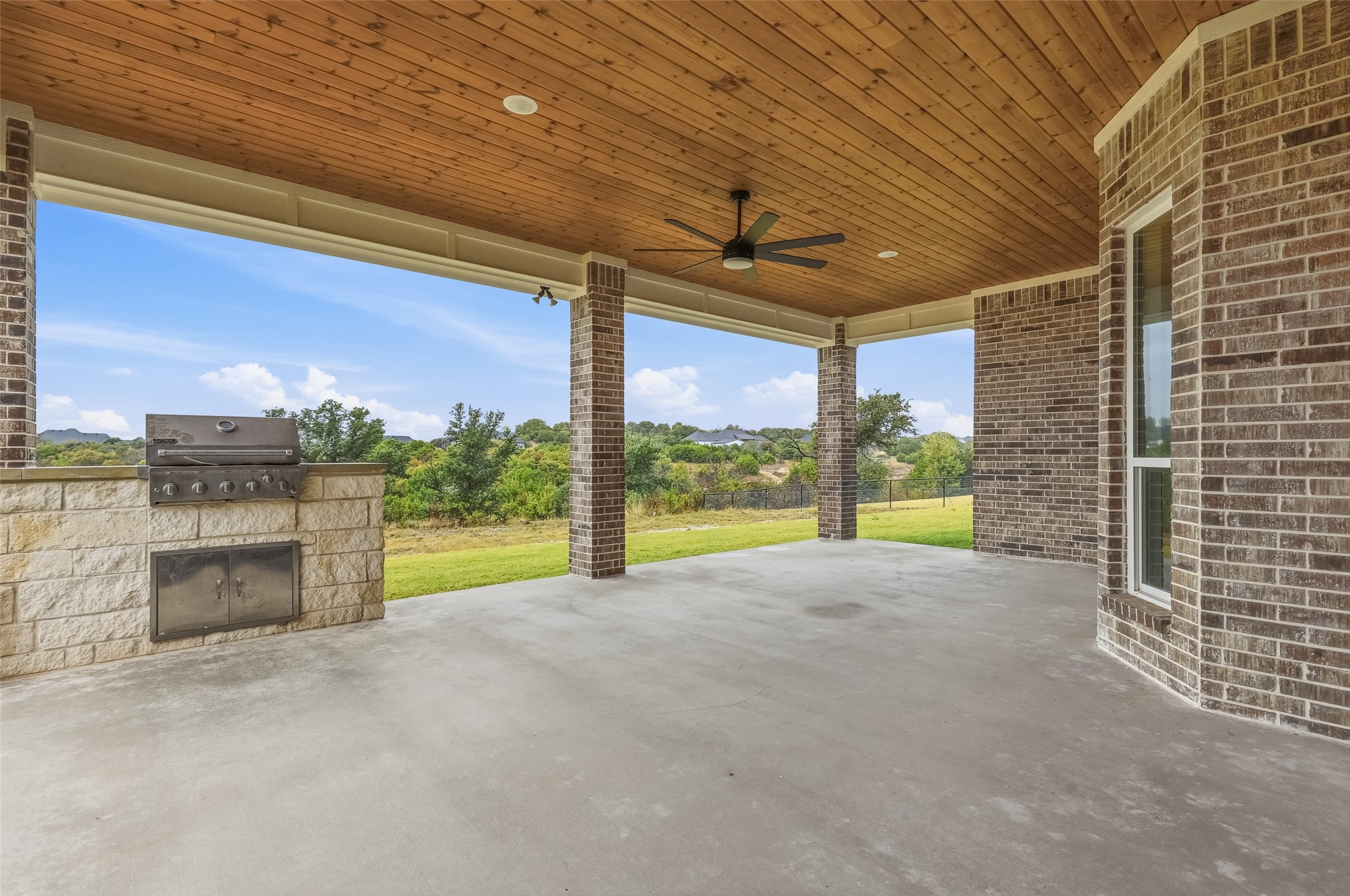 1066 Kingsley Court Weatherford TX 76087