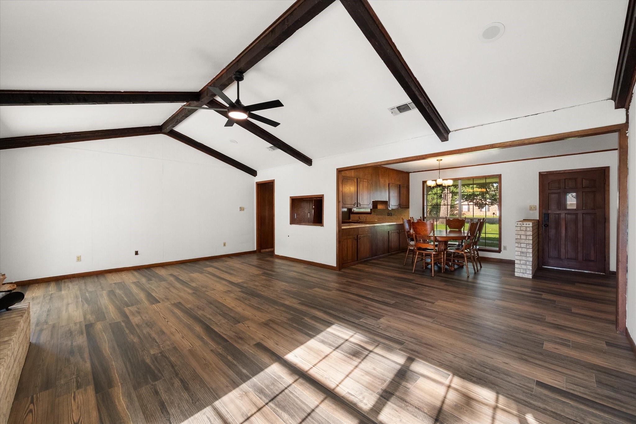 824 Stardust Lane Fairfield TX 75840