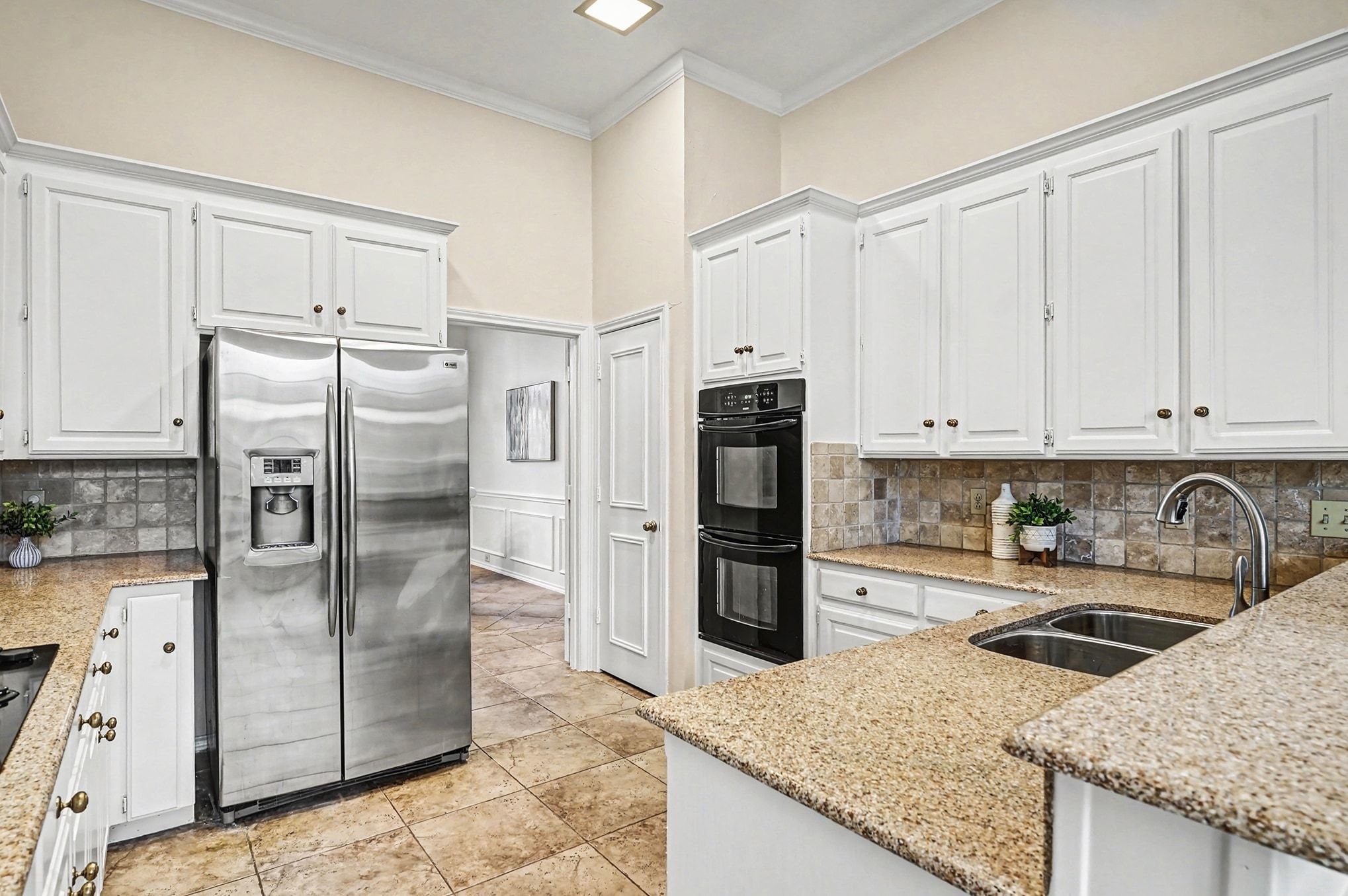 6646 Genstar Lane Dallas TX 75252