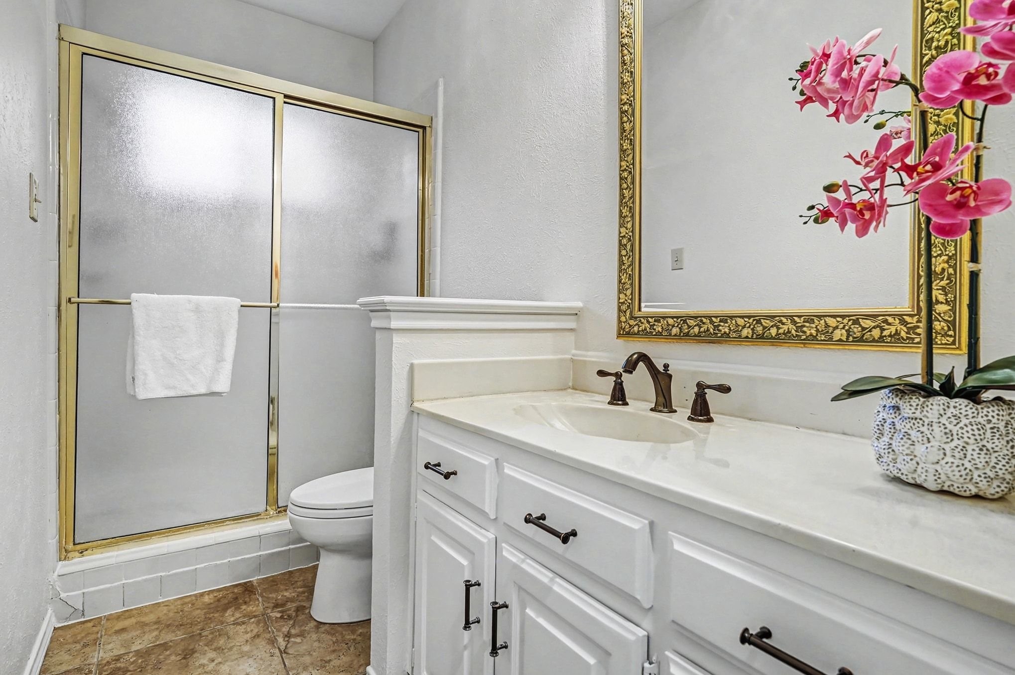 6646 Genstar Lane Dallas TX 75252
