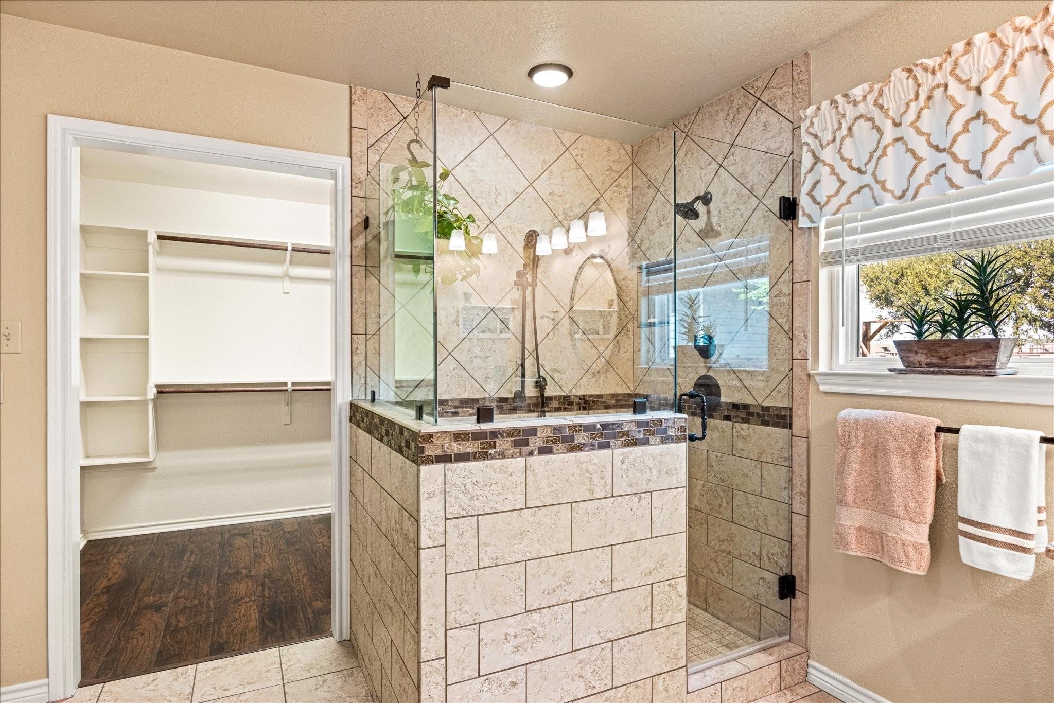 1308 Comanche Cove Court Granbury TX 76048