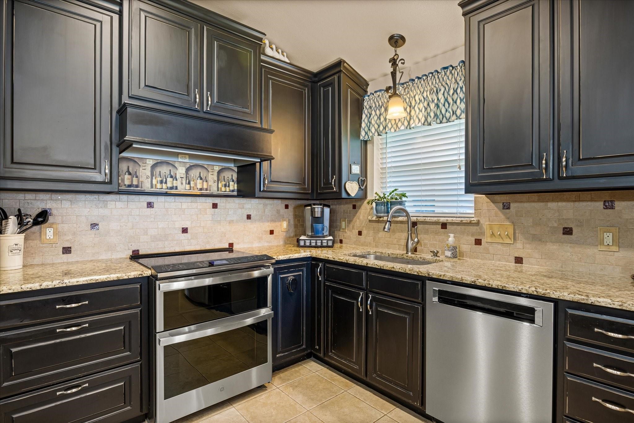 1308 Comanche Cove Court Granbury TX 76048