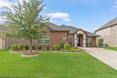 2967 Loch Circle Grand Prairie TX 75054
