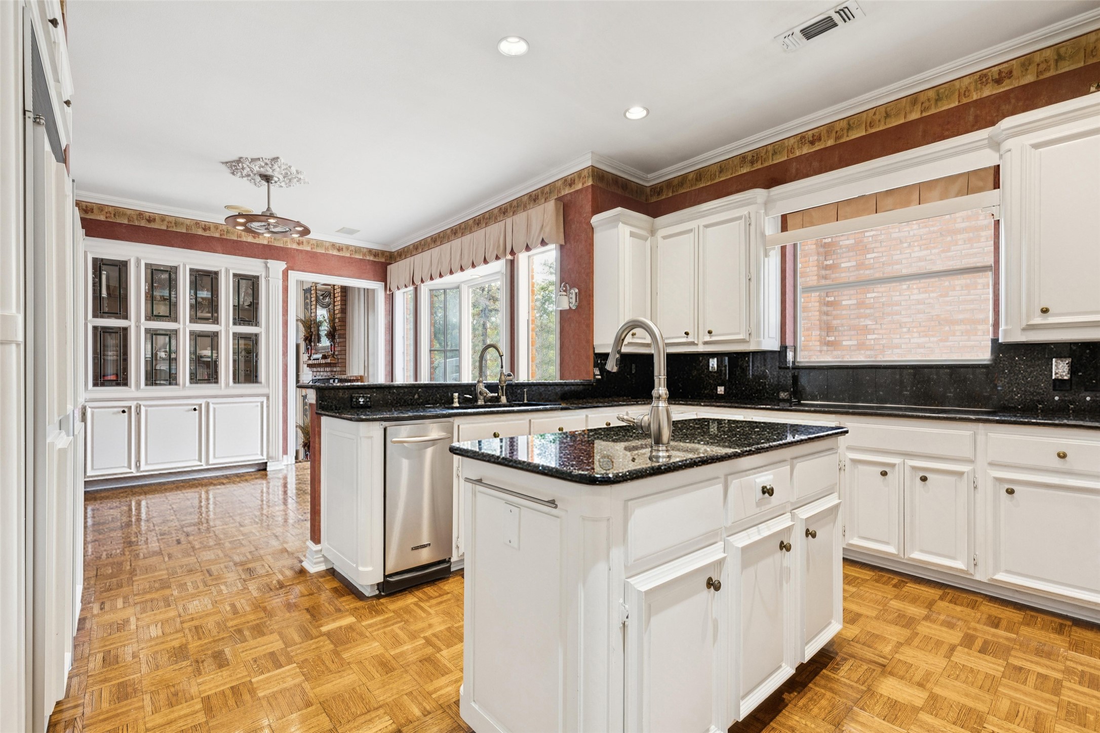 385 Meadow View Drive Argyle TX 76226