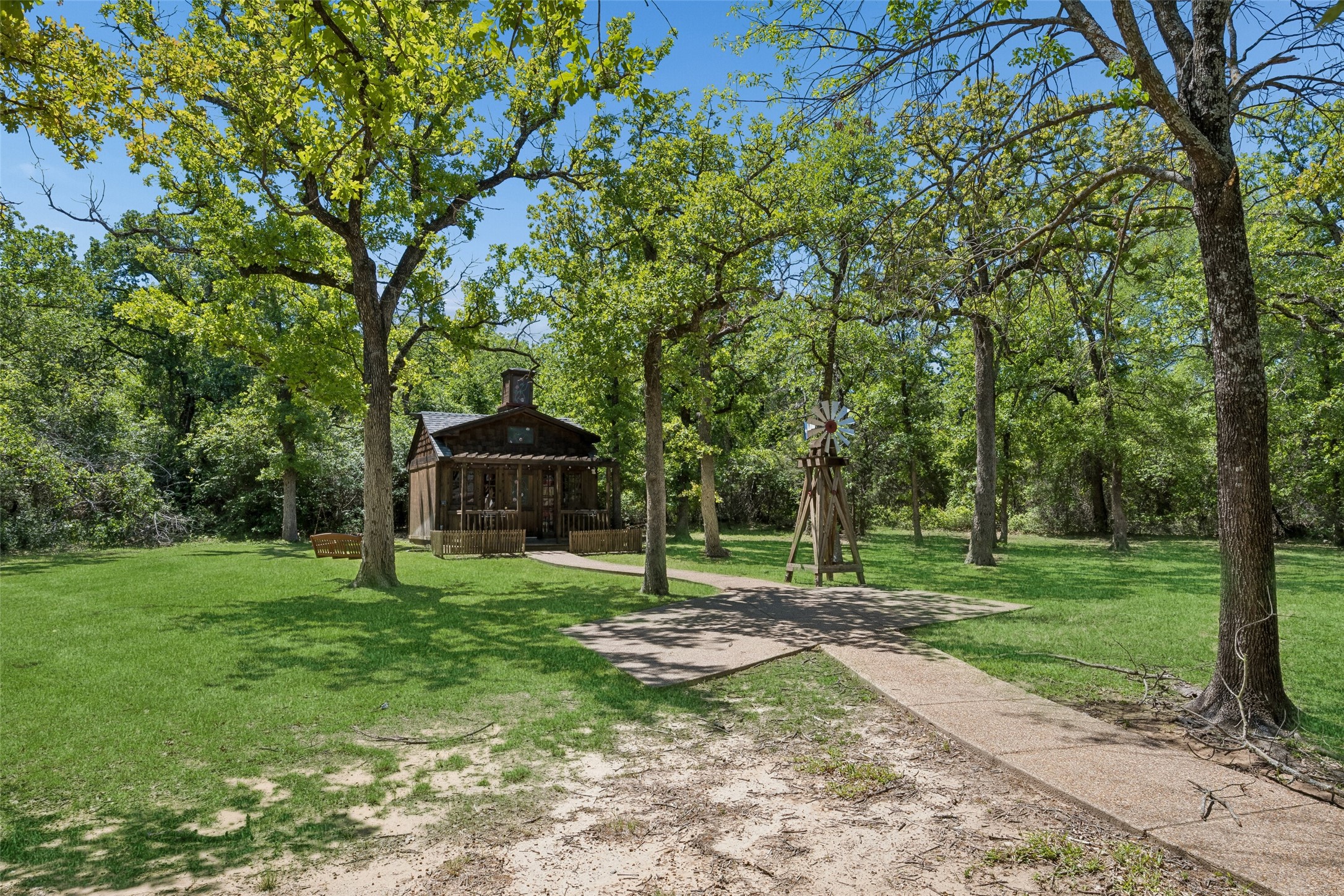 385 Meadow View Drive Argyle TX 76226