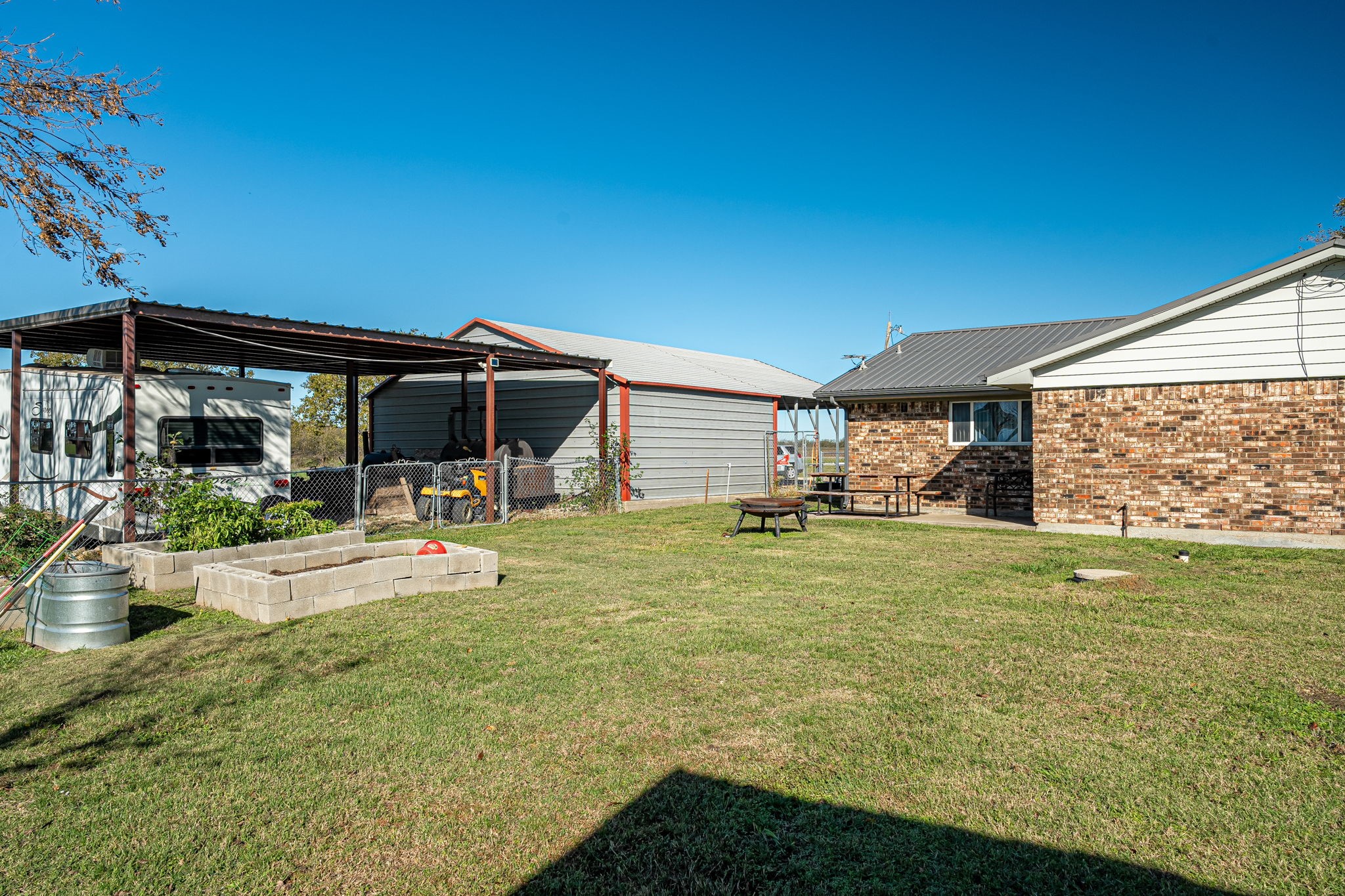 23548 Fm 121 Gunter TX 75058