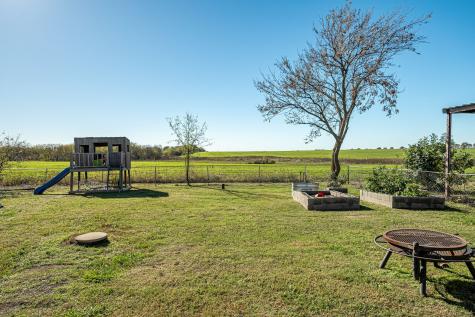 23548 Fm 121 Gunter TX 75058