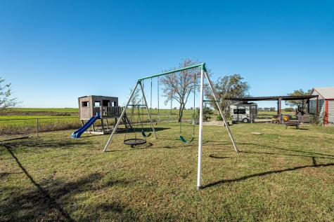 23548 Fm 121 Gunter TX 75058