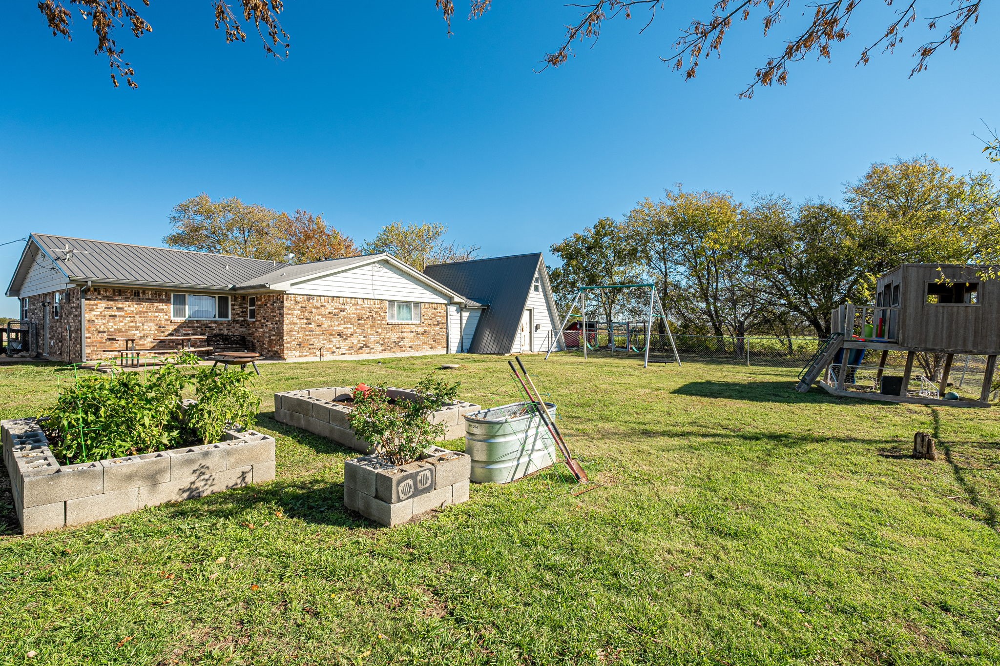 23548 Fm 121 Gunter TX 75058
