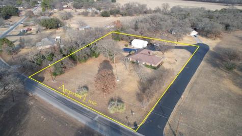 228 De La Cruz Street Weatherford TX 76085