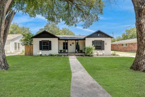 318 Frontier Street River Oaks TX 76114