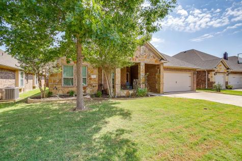 316 Madison Street Burleson TX 76028