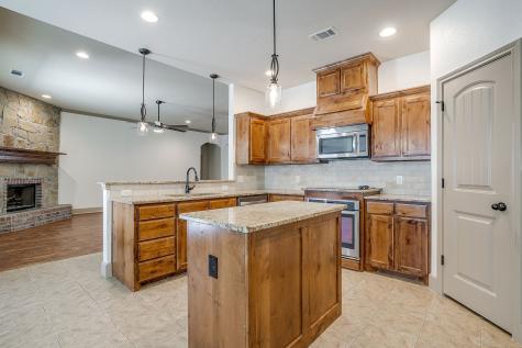 316 Madison Street Burleson TX 76028