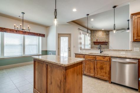 316 Madison Street Burleson TX 76028