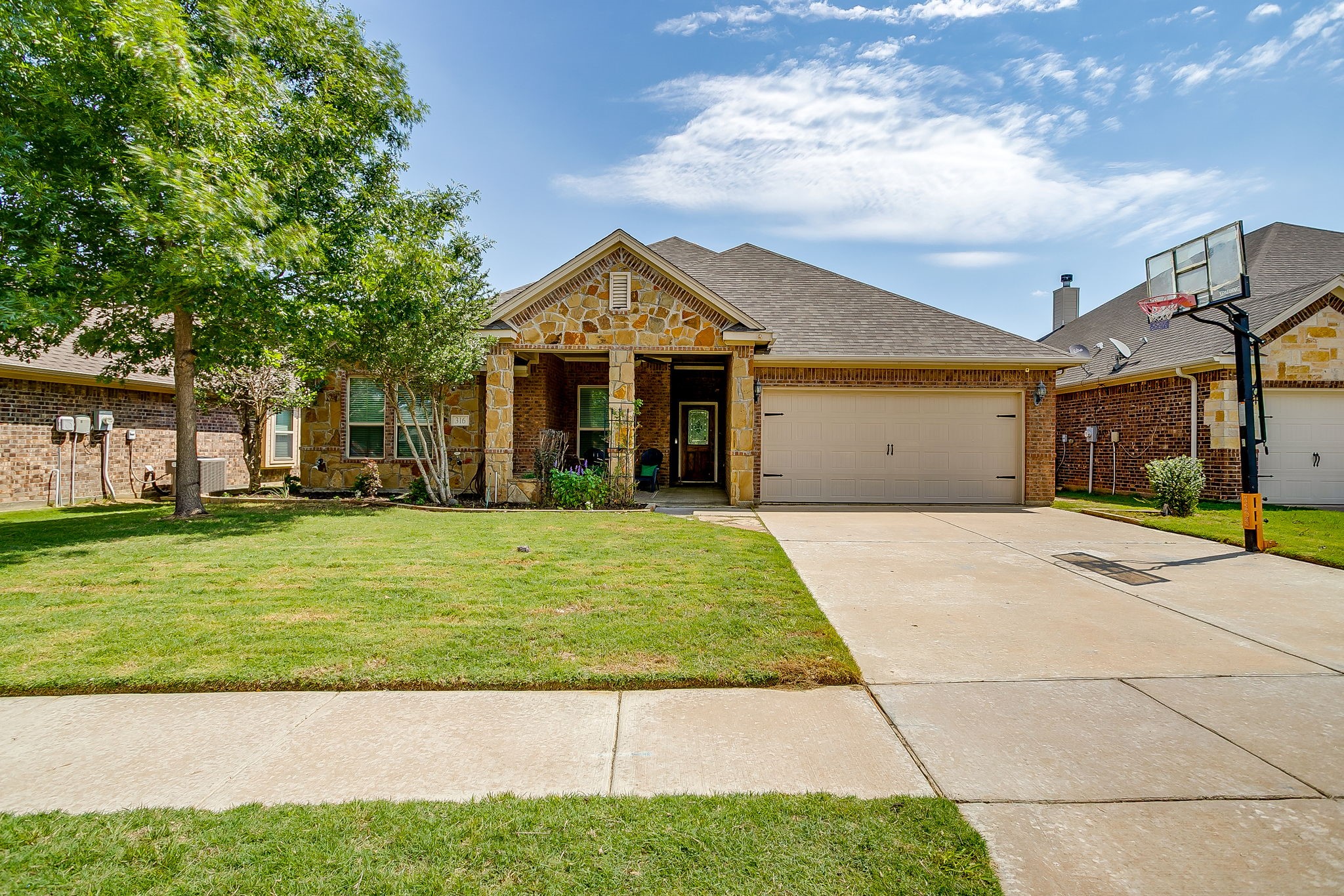 316 Madison Street Burleson TX 76028