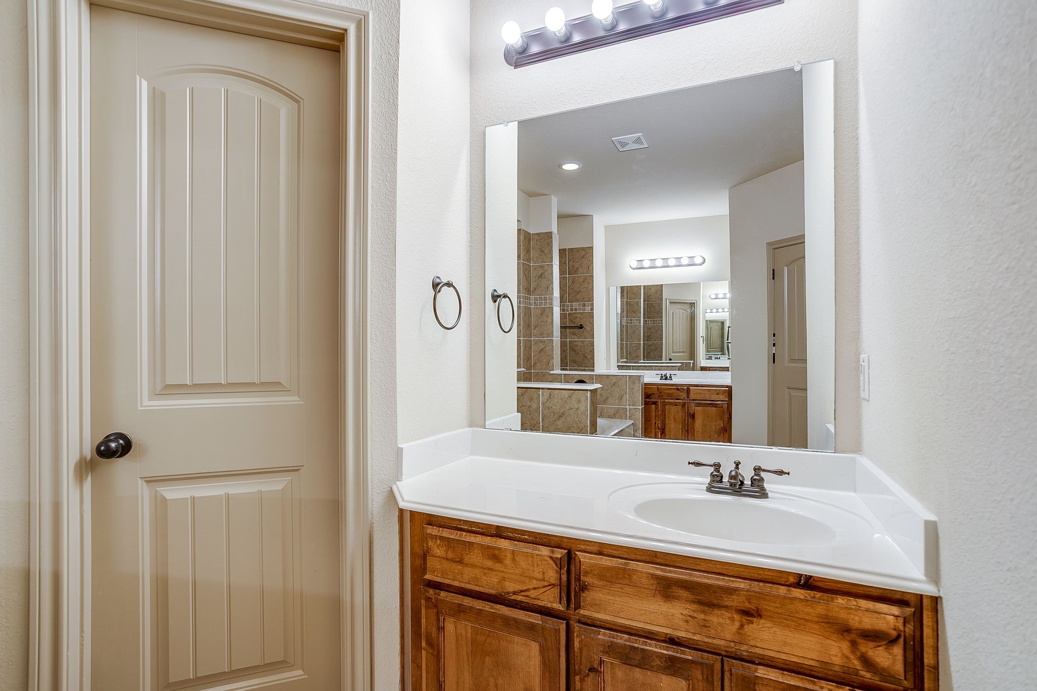 316 Madison Street Burleson TX 76028