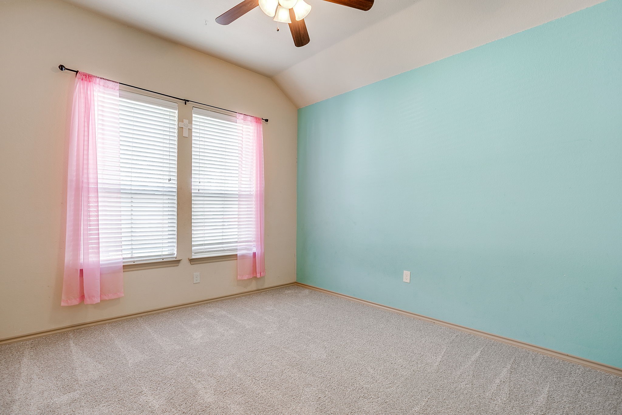 316 Madison Street Burleson TX 76028