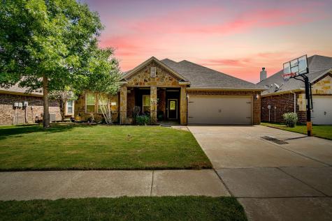 316 Madison Street Burleson TX 76028