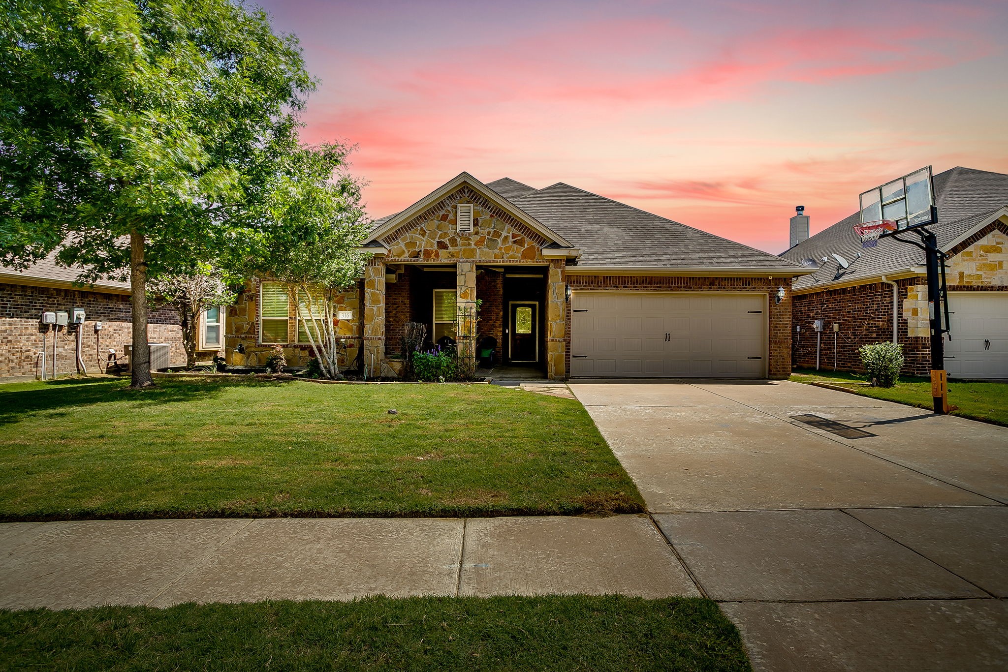 316 Madison Street Burleson TX 76028