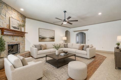 316 Madison Street Burleson TX 76028