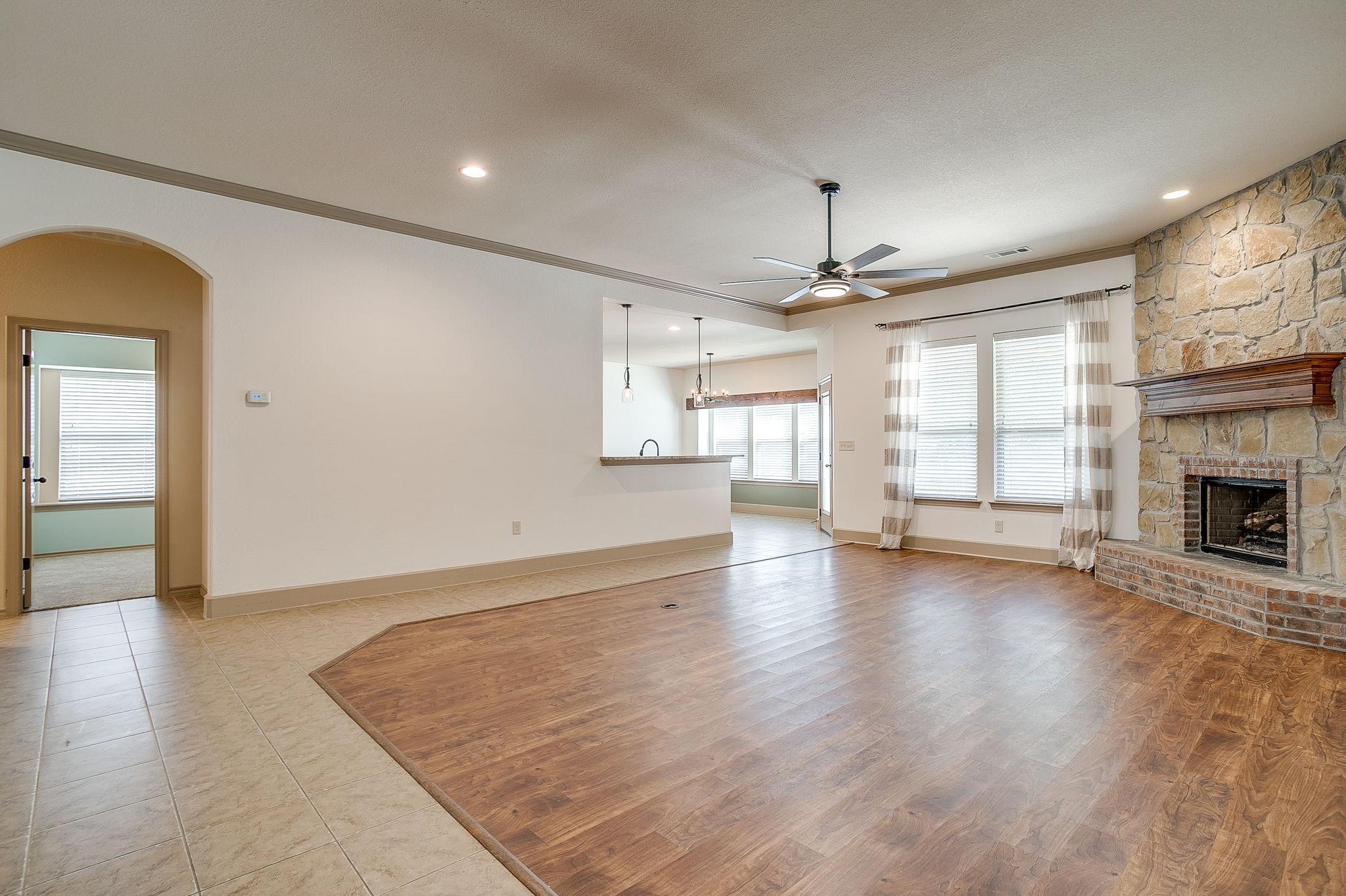 316 Madison Street Burleson TX 76028