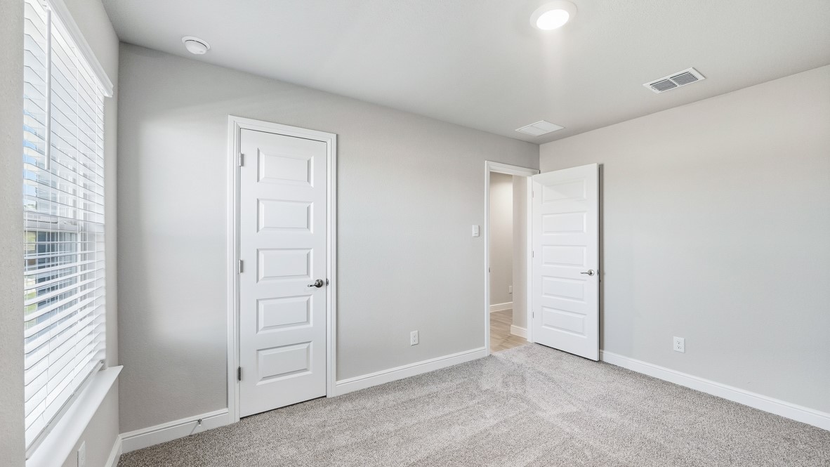 1450 Canterbury Trail Desoto TX 75115