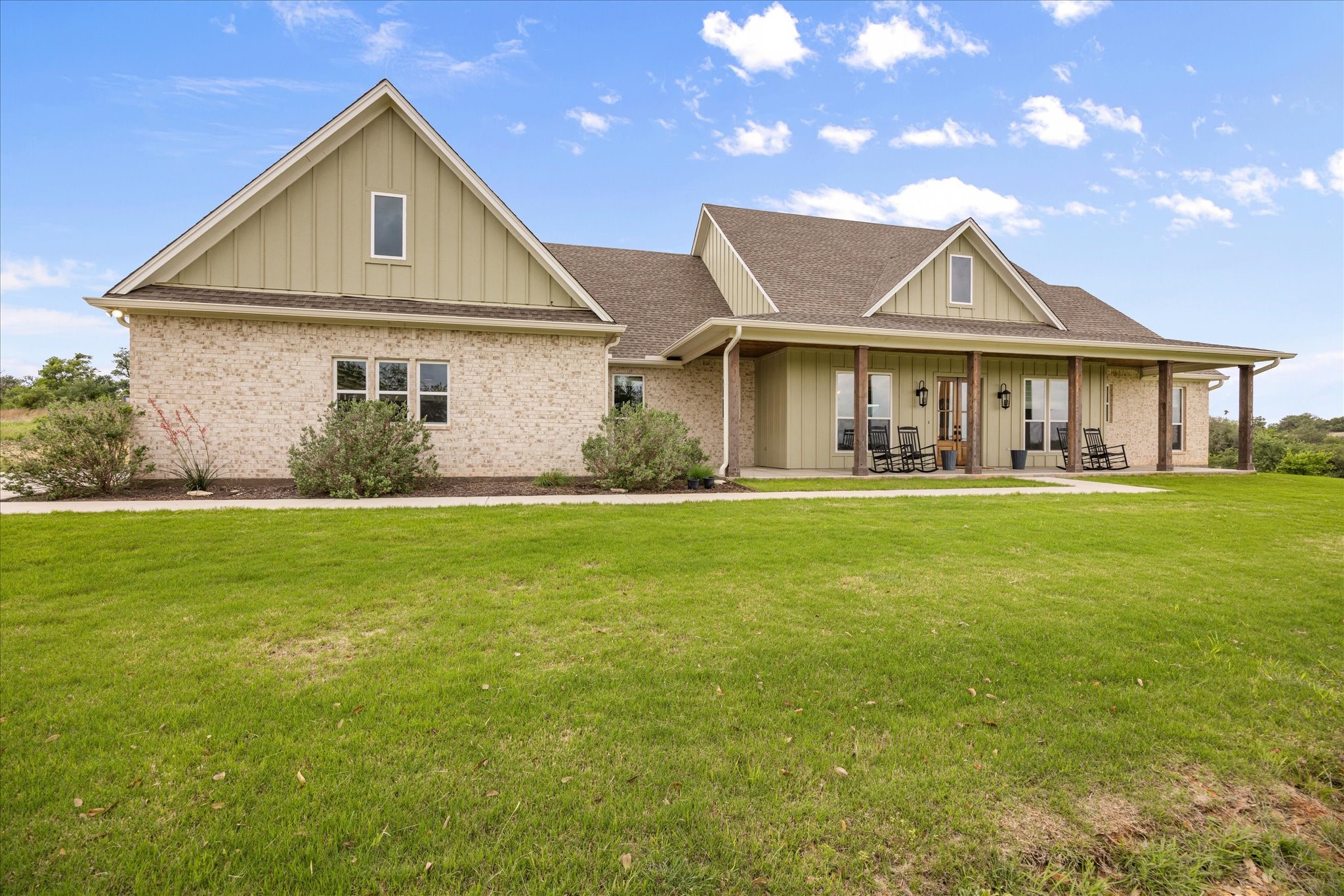1289 Lonesome Dove Trace Glen Rose TX 76043