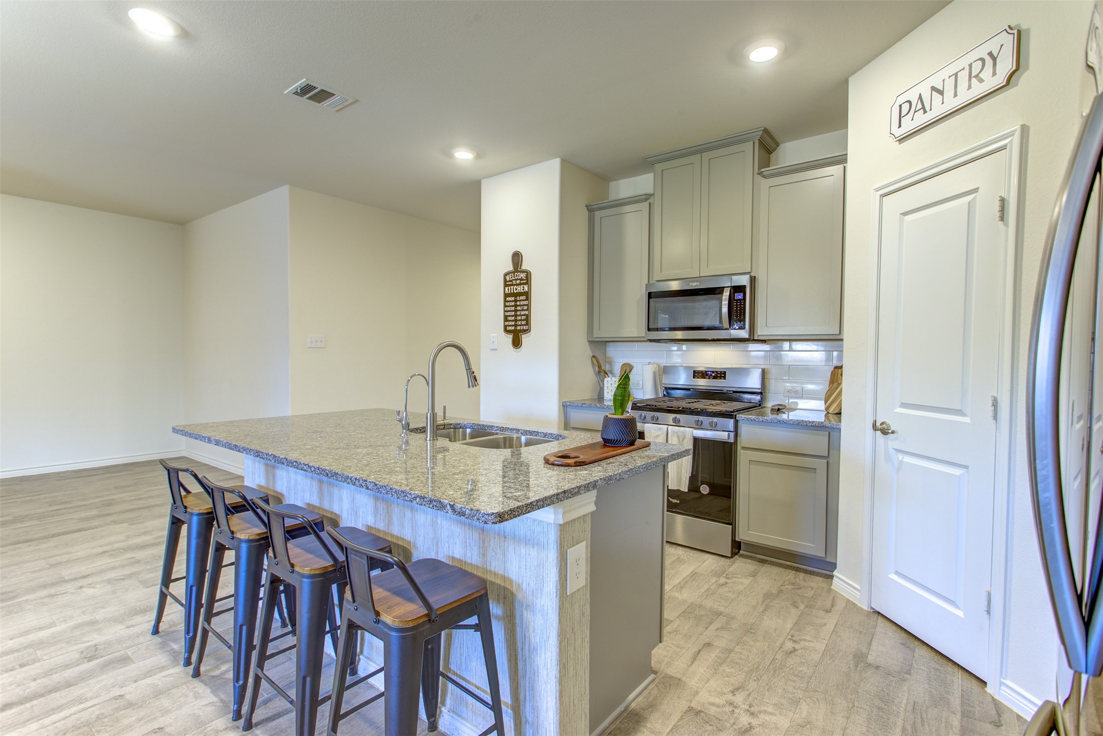 3007 Jasper Trail Aubrey TX 76227