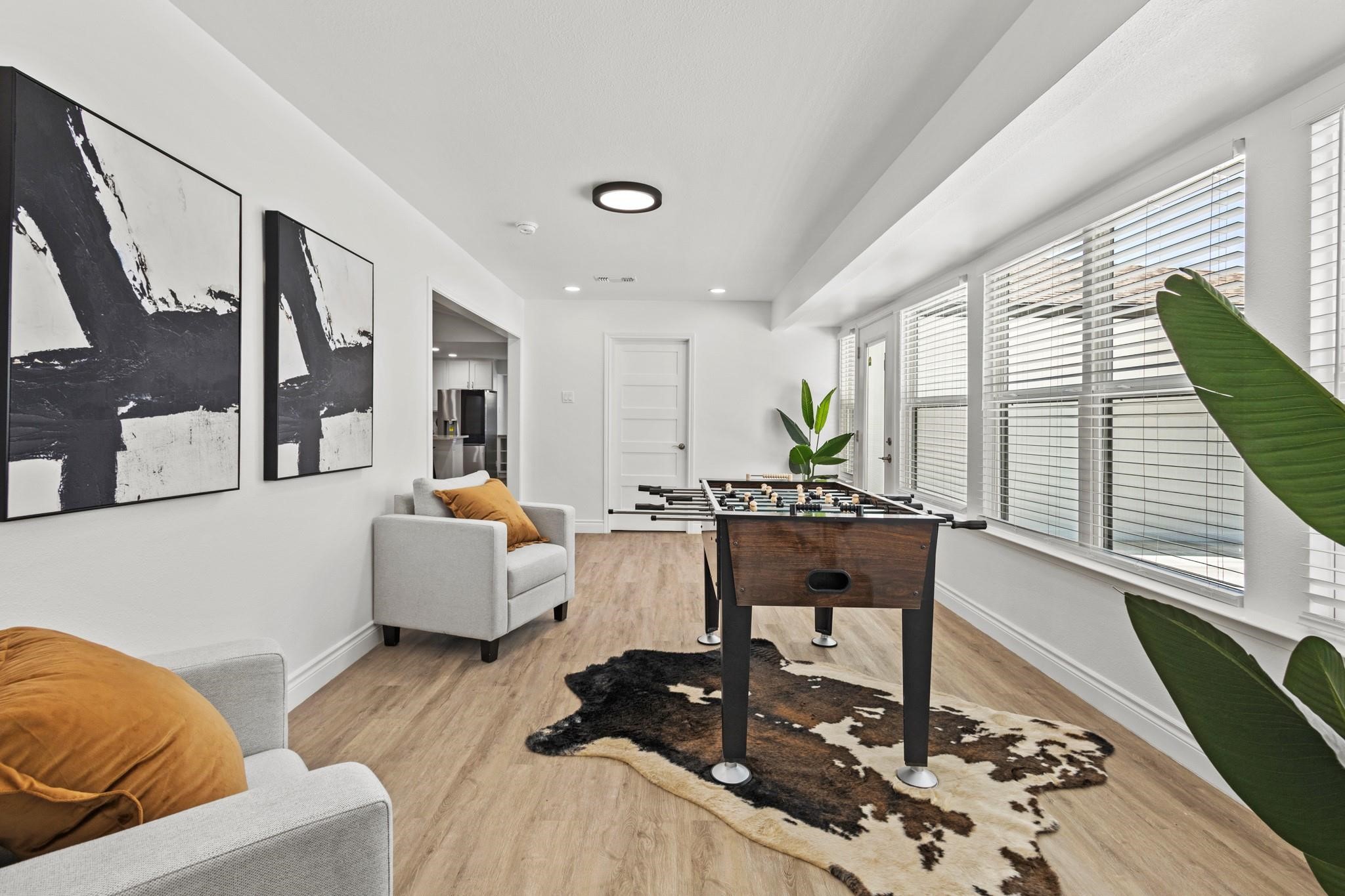 4105 Candlenut Lane Dallas TX 75244